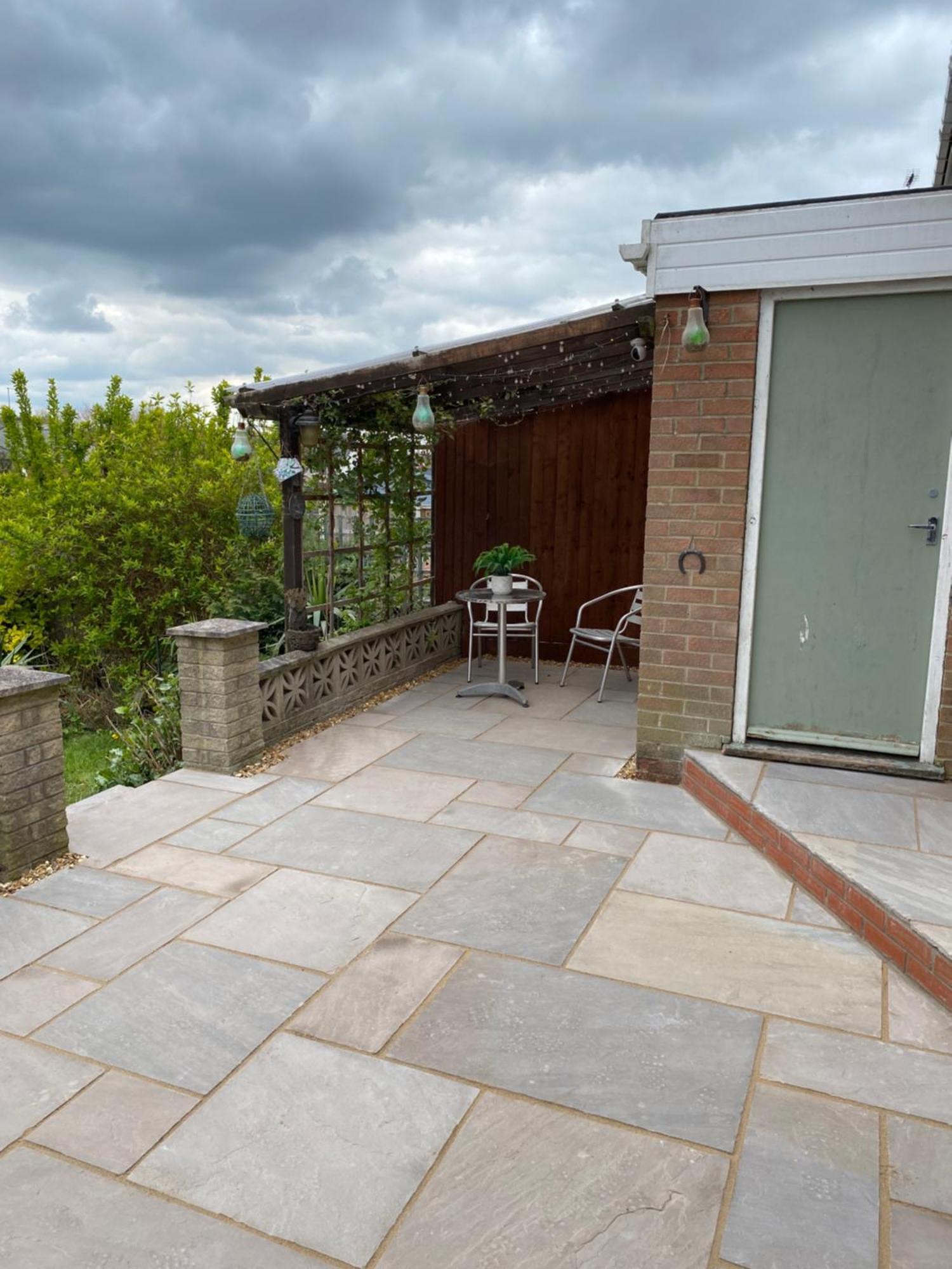 The Marlene - Lovely 3-bed - Free Wifi & Parking - Short Or Long *